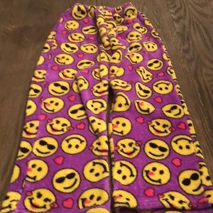 Emoji purple pajama fuzzy pant - size medium